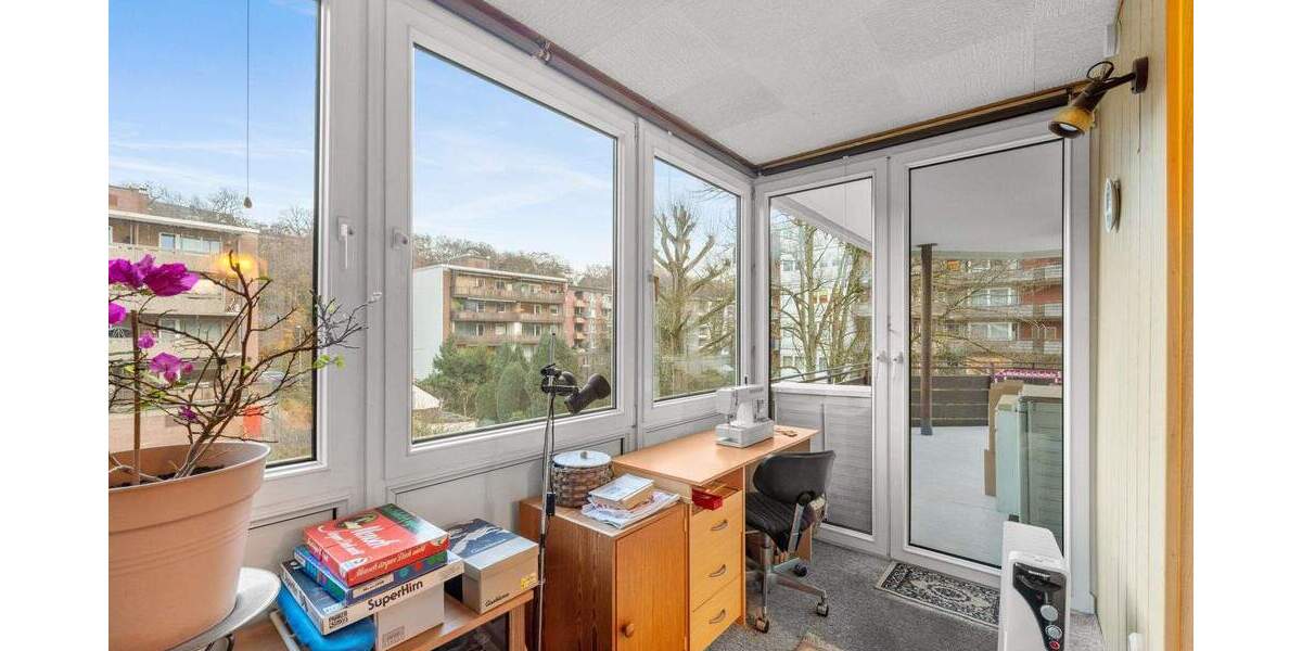 Etagenwohnung Düsseldorf Gerresheim - 4 Zimmer, 98 m&sup2;, 310.000&euro; | Angebot:25685672