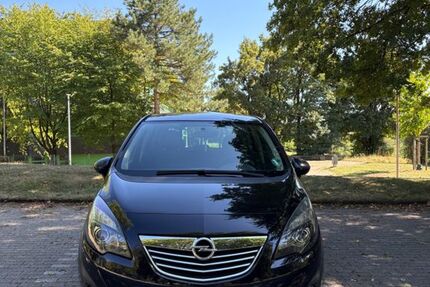 Opel Meriva 153.500 km 3.799 &euro; Remscheid 42897