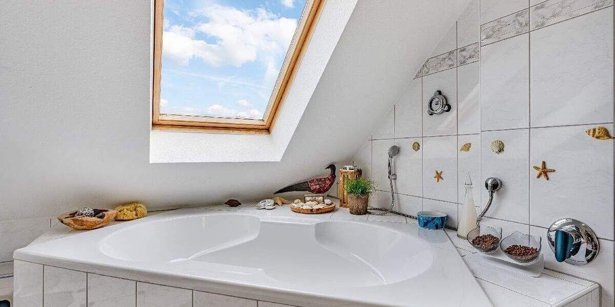 Etagenwohnung Hilden Kalstert - 3 Zimmer, 107 m&sup2;, 426.000&euro; | Angebot:24528695