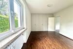 Etagenwohnung Neuss Gnadental - 4 Zimmer, 140 m&sup2;, 1.550&euro; | Angebot:26616356