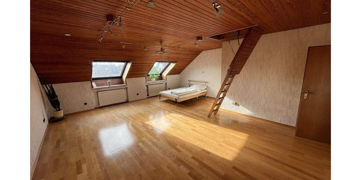 Reihenmittelhaus Langenfeld Richrath - 5 Zimmer, 150 m&sup2;, 498.000&euro; | Angebot:25409671