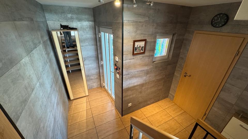 Reihenhaus Solingen Burg - 5 Zimmer, 140 m&sup2;, 450.000&euro; | Angebot:22109110