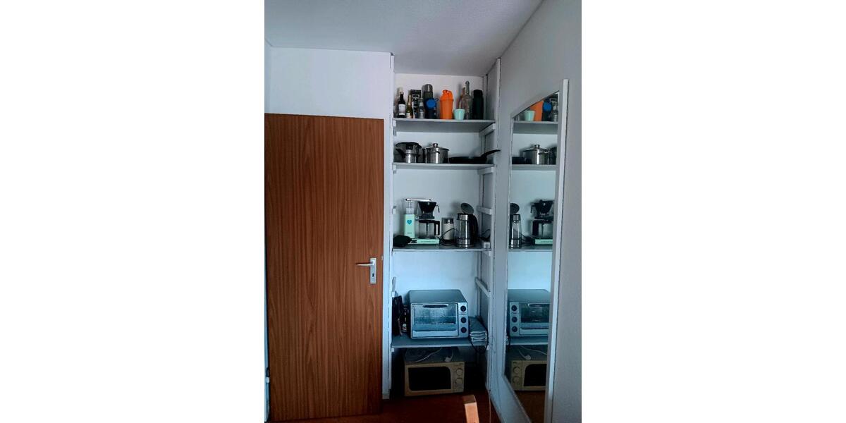 Etagenwohnung Düsseldorf Oberbilk - 1.5 Zimmer, 40 m&sup2;, 515&euro; | Angebot:24772541
