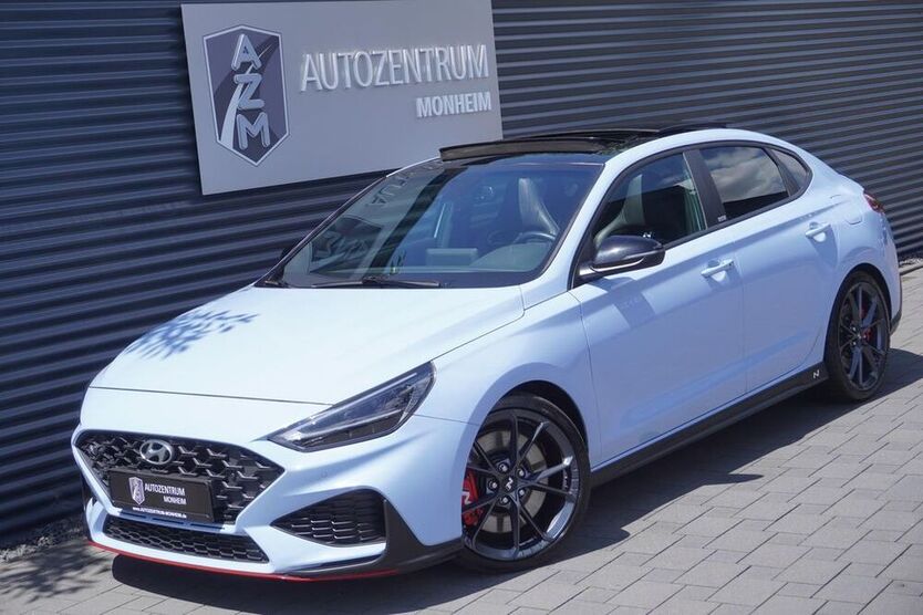 i30
