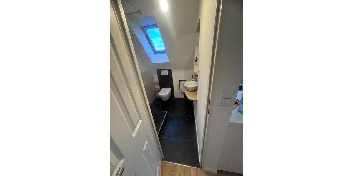 Dachgeschoßwohnung Velbert Pöthen - 2 Zimmer, 50 m&sup2;, 600&euro; | Angebot:27625969