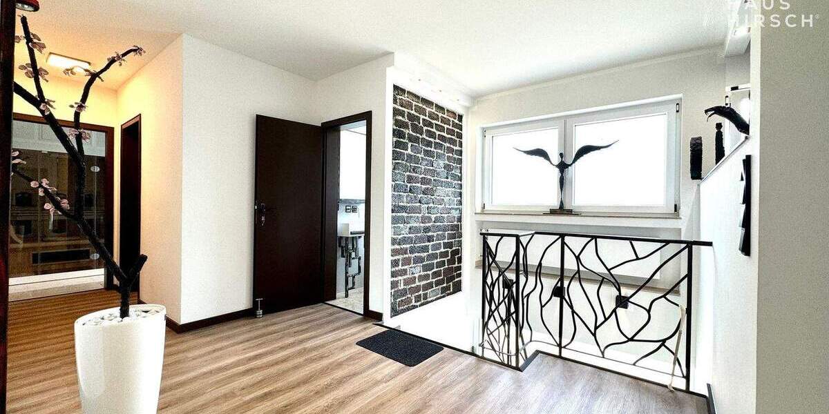 Einfamilienhaus Erkrath - 7 Zimmer, 230 m&sup2;, 899.000&euro; | Angebot:24787772