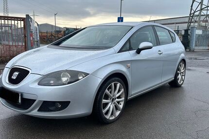 Seat Leon 202.000 km 3.490 &euro; Neuss 41460
