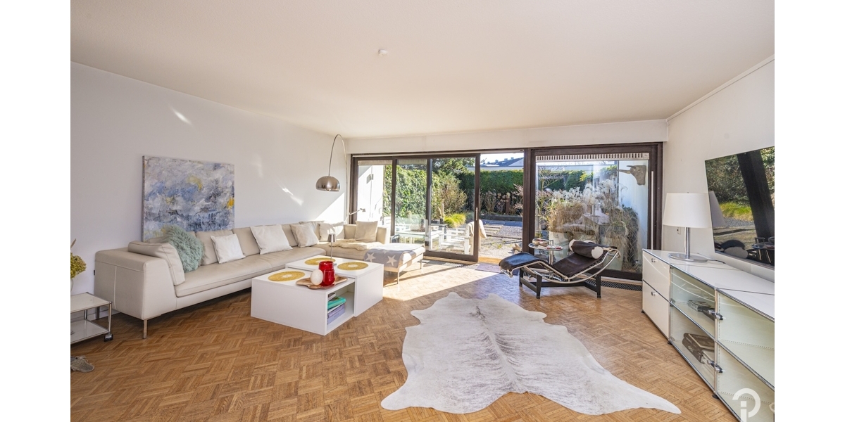 Charmantes Split-Level-Reihenendhaus in unmittelbarer Rheinnähe im Herzen von Düsseldorf-Benrath - Reihenendhaus Düsseldorf Stadtbezirk 9 | Angebot:26645354