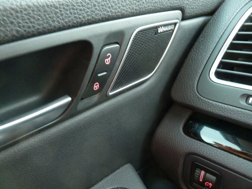 VW Sharan 2.0 TDI DSG Panorama Navi Leder 7 Sitze + 175.000 km 17.900 € Ratingen 40885