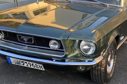 Ford Mustang 731.301 km 36.500 &euro; Bergisch Gladbach 51469