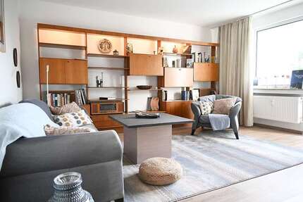 Zimmer Bergisch Gladbach Frankenforst - 4 Zimmer, 1.750&euro; | Angebot:26031148