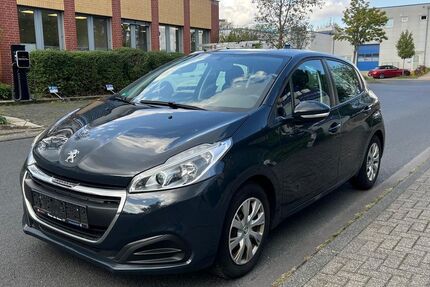 Peugeot 208 160.000 km 5.200 &euro; Köln 50739