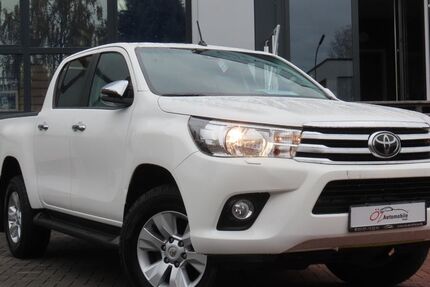 Toyota Hilux 235.188 km 23.900 &euro; Neuss 41469