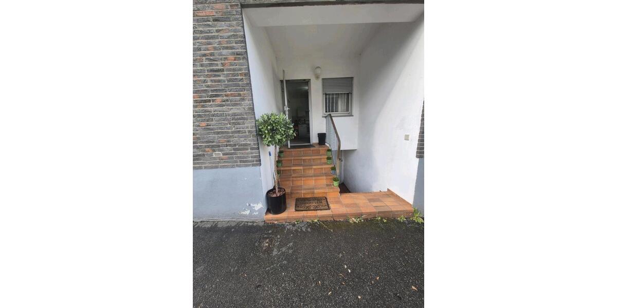 Erdgeschoßwohnung Burscheid - 2 Zimmer, 78 m&sup2;, 790&euro; | Angebot:25780012