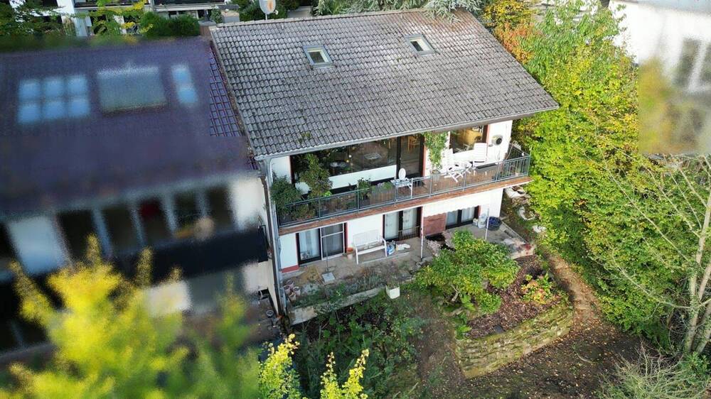 Energetisch sanierte DHH mit Garage in naturnaher Stadtrandlage von Berg. Gladbach-Heiligenstock 4 zimmer