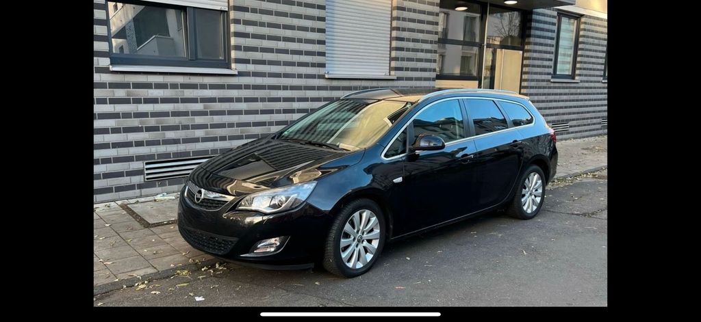 Opel Astra 109.000 km 5.499 &euro; Köln 50769