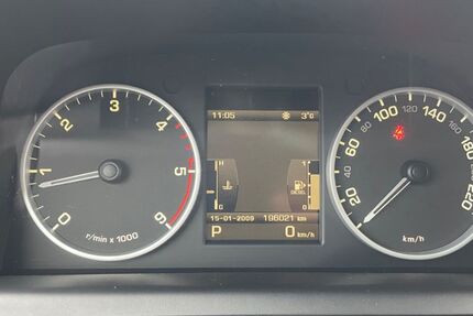 Land Rover Range Rover Sport 196.021 km 10.990 &euro; Düsseldorf 40229