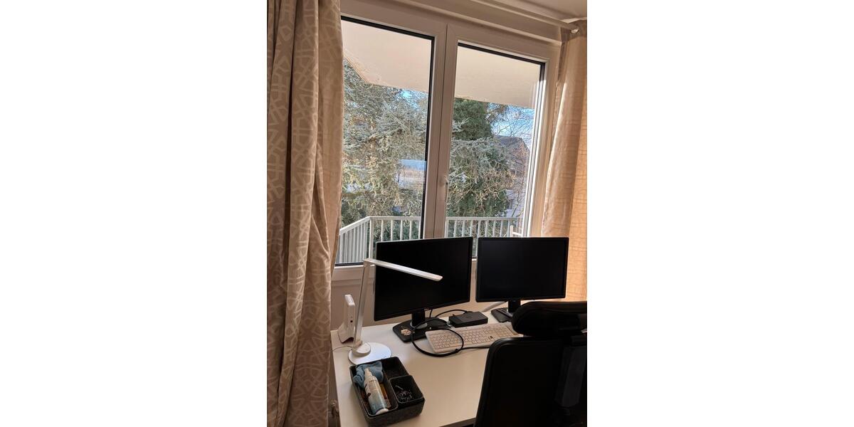 Etagenwohnung Neuss Furth-Mitte - 2 Zimmer, 120 m&sup2;, 4.800&euro; | Angebot:24505328