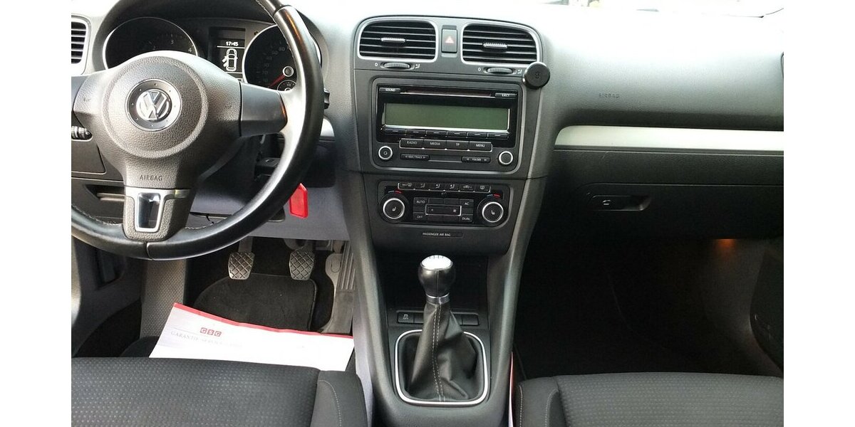 VW Golf 1.6TDi BLACK WEEK 25:TEAM EINPARKHILFE SHZ TE 159.855 km 6.904 € Köln 50858