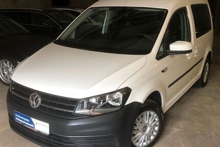 VW Caddy 128.000 km 12.495 &euro; Köln 50933
