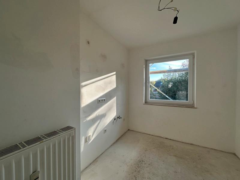 Geräumige 3-Zi.-Erdgeschosswohnung mit Balkon! zimmer