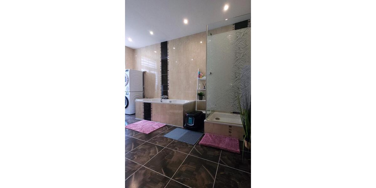 Etagenwohnung Wuppertal Gemarkung Langerfeld - 4 Zimmer, 108 m&sup2;, 175.000&euro; | Angebot:23760889