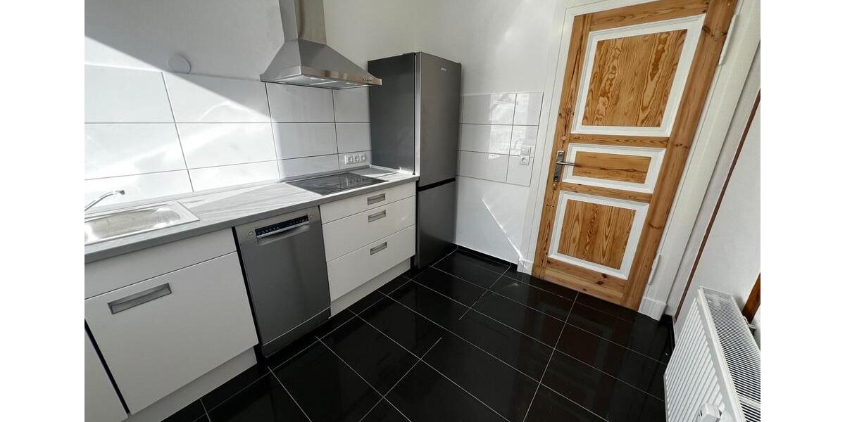 Dachgeschoßwohnung Radevormwald - 3.5 Zimmer, 90 m&sup2;, 810&euro; | Angebot:24869986