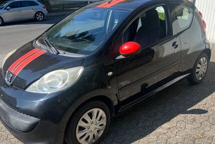 Peugeot 107 213.000 km 650 &euro; Solingen 42657