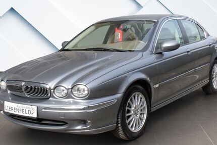 Jaguar X-Type 129.665 km 3.990 &euro; Düsseldorf 40231