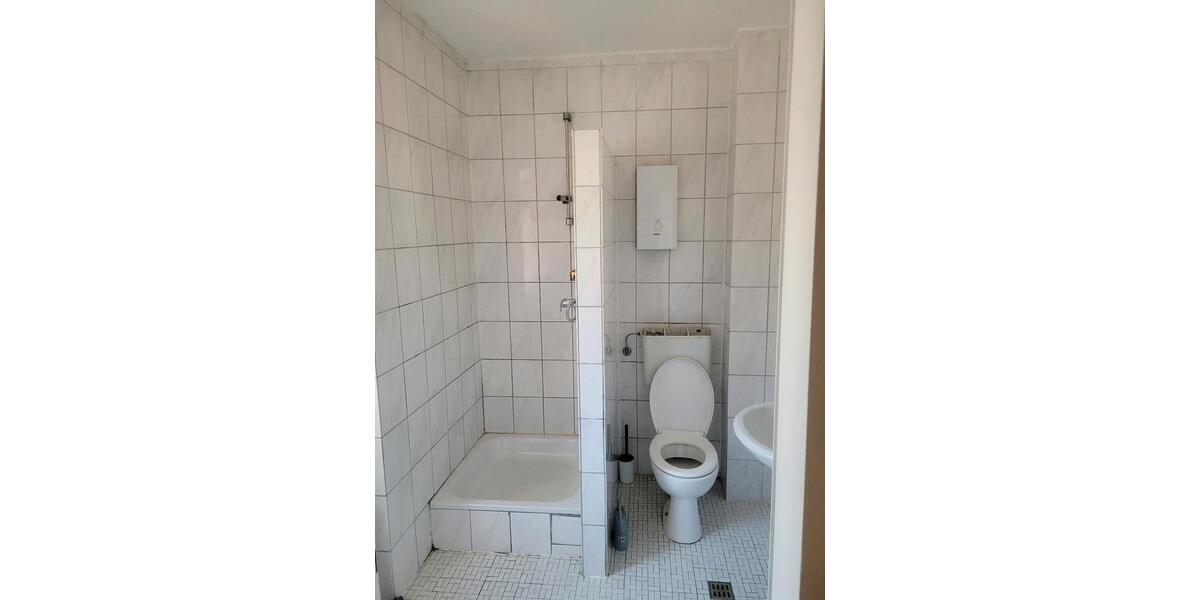 Etagenwohnung Wuppertal Gemarkung Langerfeld - 4 Zimmer, 95 m&sup2;, 800&euro; | Angebot:26399089