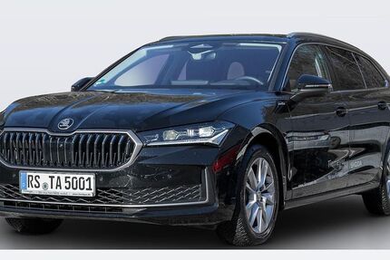 Skoda Superb 32.733 km 43.980 € Remscheid 42857