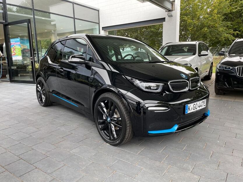 i3