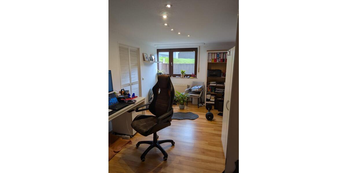 Terrassenwohnung Lindlar - 3 Zimmer, 100 m&sup2;, 850&euro; | Angebot:25920045