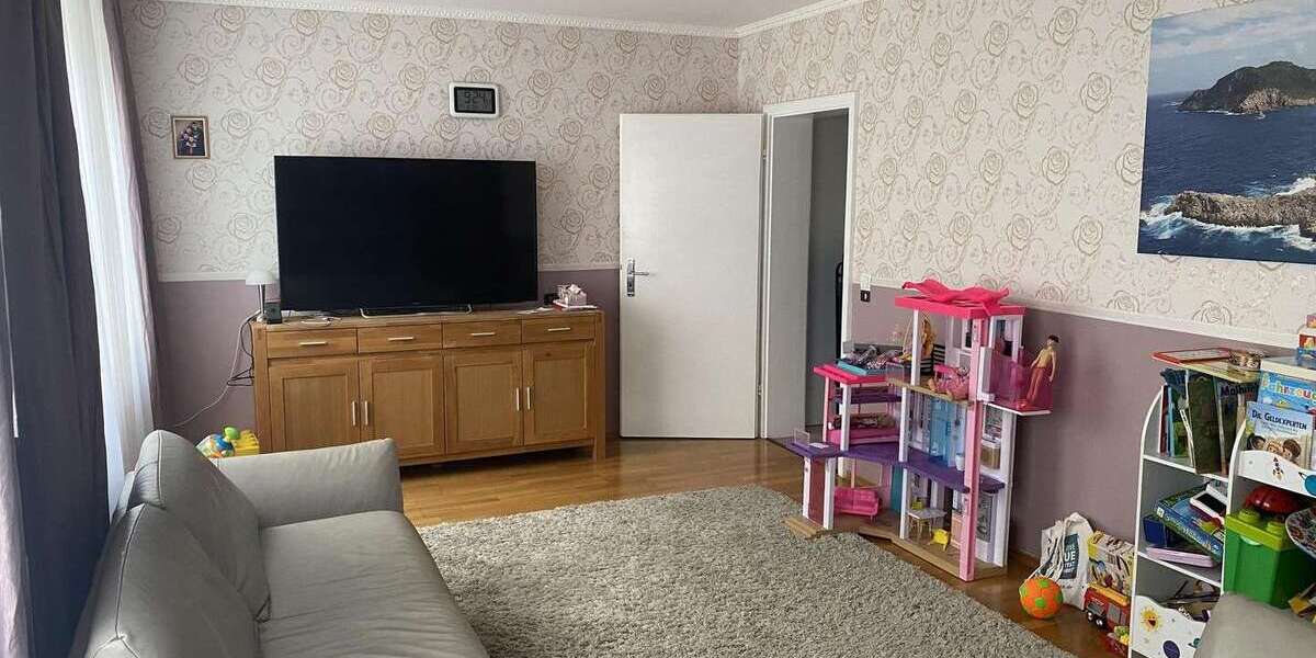 Etagenwohnung Wuppertal Arrenberg - 3 Zimmer, 100 m&sup2;, 230.000&euro; | Angebot:27502035