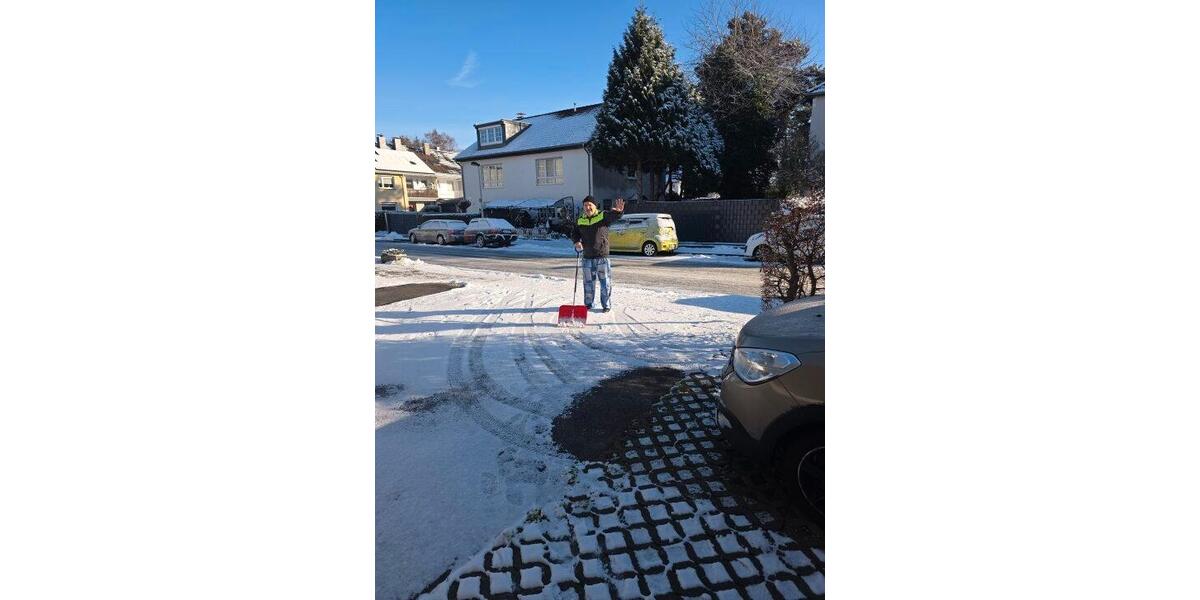 Doppelhaushälfte Solingen - 11 Zimmer, 234 m&sup2;, 1.777&euro; | Angebot:25998366