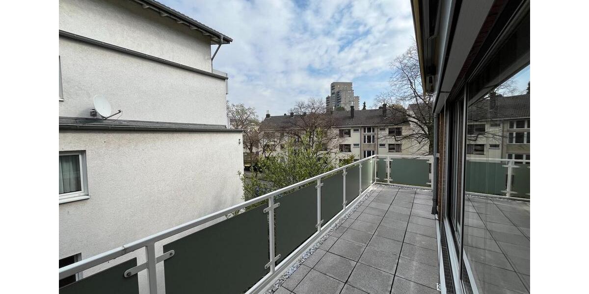 Etagenwohnung Köln Innenstadt - 1 Zimmer, 62 m&sup2;, 1.100&euro; | Angebot:25933963