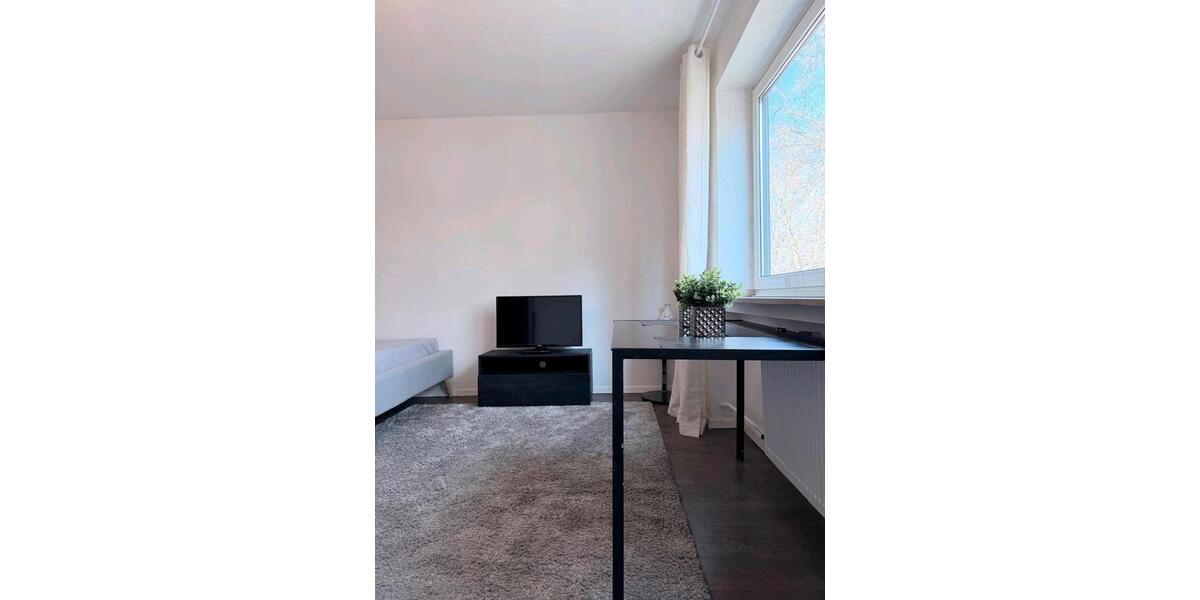 Etagenwohnung Düsseldorf Stadtbezirk 2 - 1 Zimmer, 29 m&sup2;, 1.150&euro; | Angebot:25867975