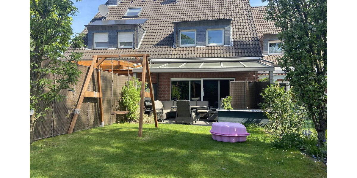 Reihenmittelhaus Solingen Wald - 4 Zimmer, 104 m&sup2;, 479.000&euro; | Angebot:26318937