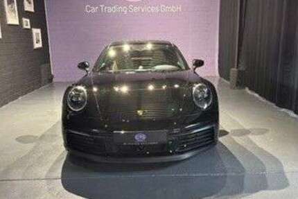 Porsche 911 8.964 km 135.992 € Düsseldorf 40476