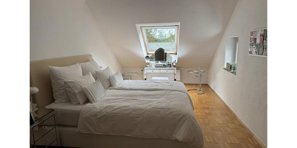 Reihenhaus Düsseldorf Lörick - 5 Zimmer, 161 m&sup2;, 1.350.000&euro; | Angebot:24860243