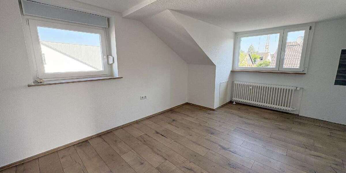 Etagenwohnung Köln Ehrenfeld - 1 Zimmer, 20 m&sup2;, 380&euro; | Angebot:27692321