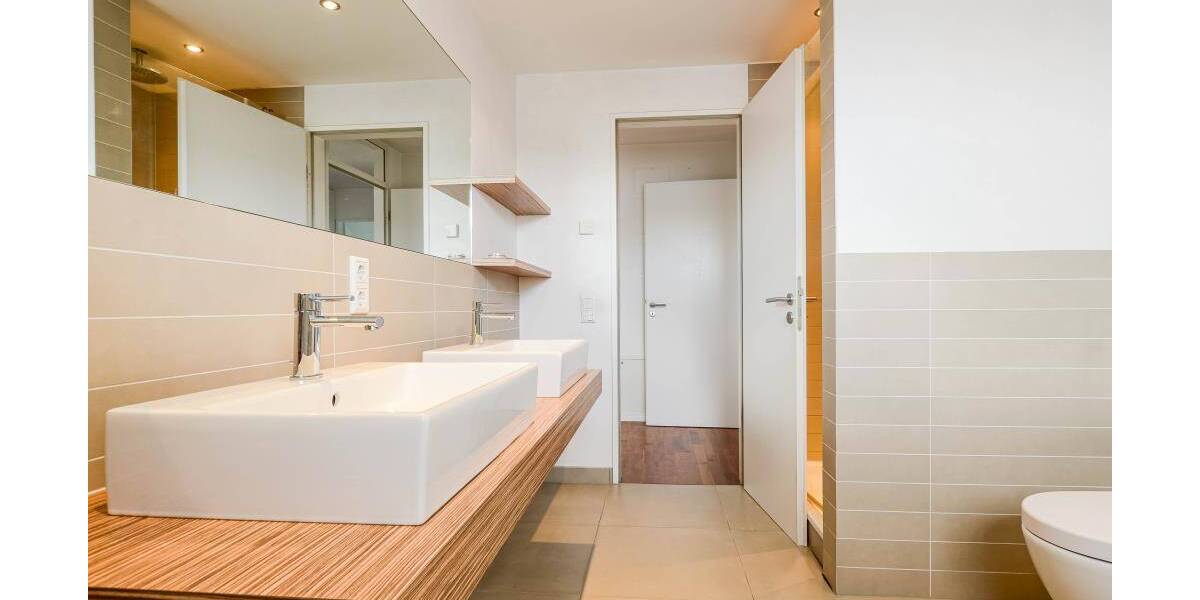 Etagenwohnung Leverkusen Opladen - 3 Zimmer, 149 m&sup2;, 1.800&euro; | Angebot:26675048