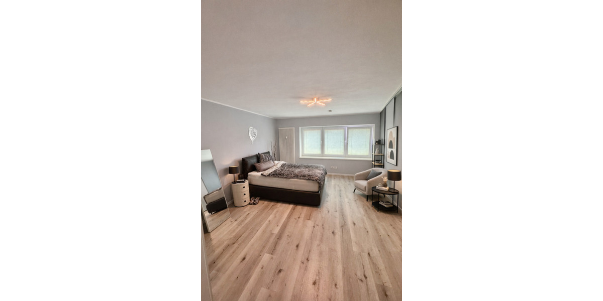 Terrassenwohnung Pulheim - 3 Zimmer, 131 m&sup2;, 1.950&euro; | Angebot:25820664