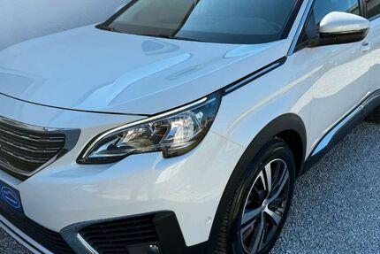 Peugeot 5008 106.347 km 17.398 &euro; Wuppertal 42327
