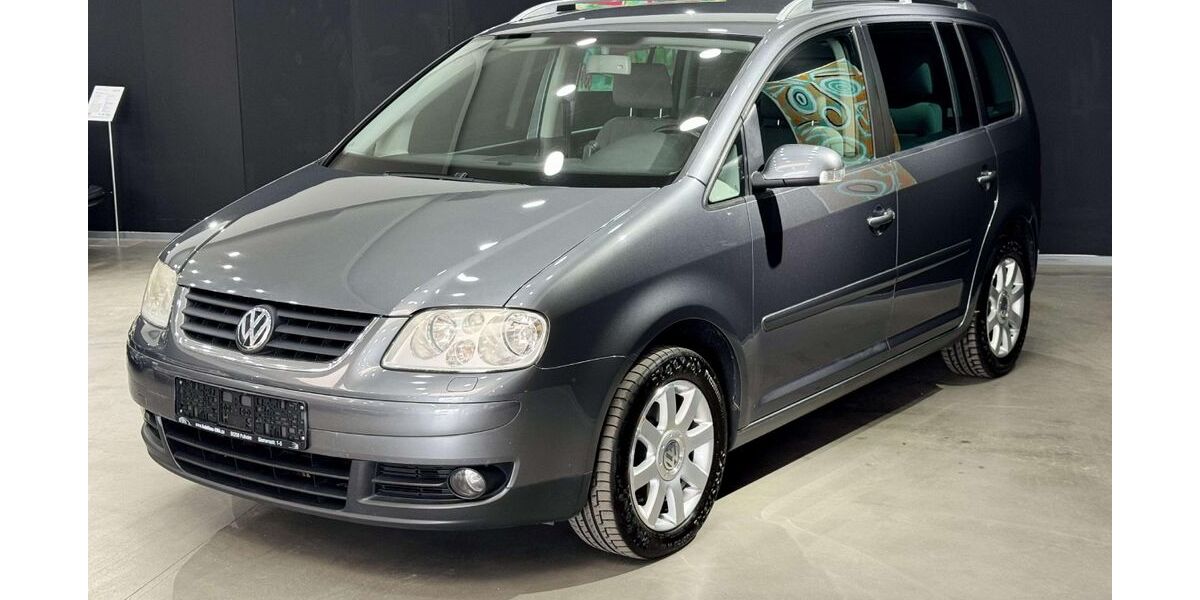 VW Touran 128.000 km 6.450 &euro; Pulheim 50259