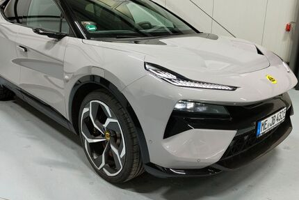 Lotus Eletre 27.500 km 89.889 &euro; Haan 42781