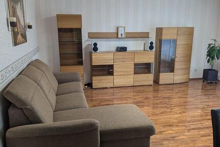 4-Zimmer-Wohnung mit großer Loggia - provisionsfrei 4 zimmer