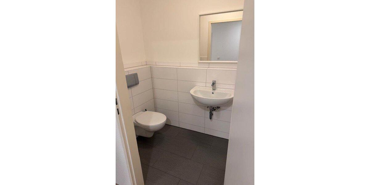 Etagenwohnung Leverkusen Opladen - 4 Zimmer, 137 m&sup2;, 1.300&euro; | Angebot:26587548
