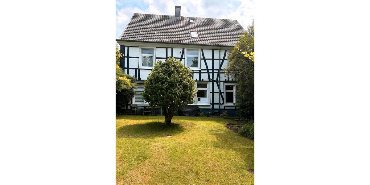 Mehrfamilienhaus, Wohnhaus Schwelm - 8 Zimmer, 238 m&sup2;, 297.000&euro; | Angebot:27016275