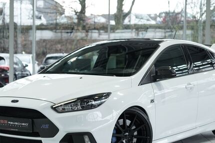 Ford Focus 69.500 km 29.900 &euro; Remscheid/NRW 42855
